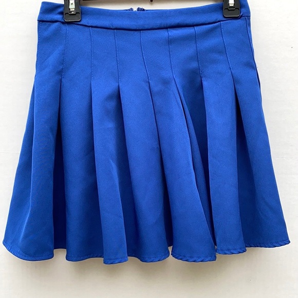 Princess Polly size 6 pleated mini tennis skirt - Picture 2 of 8